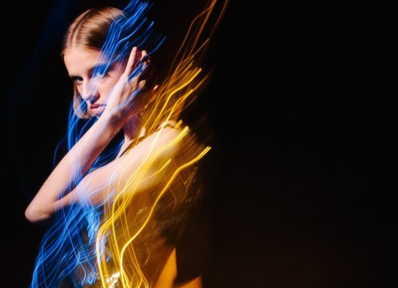 11 diseñadores ucranianos que debes conocer pexels-natalia-kretinina-10162361 2