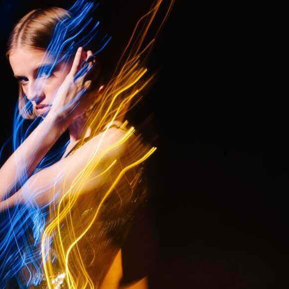 pexels-natalia-kretinina-10162361 2